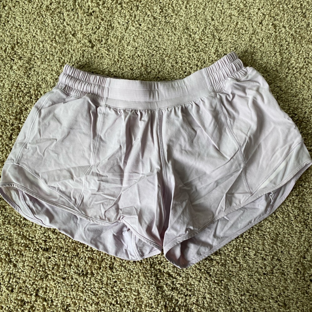 Lululemon Low Rise Lined Short 4”